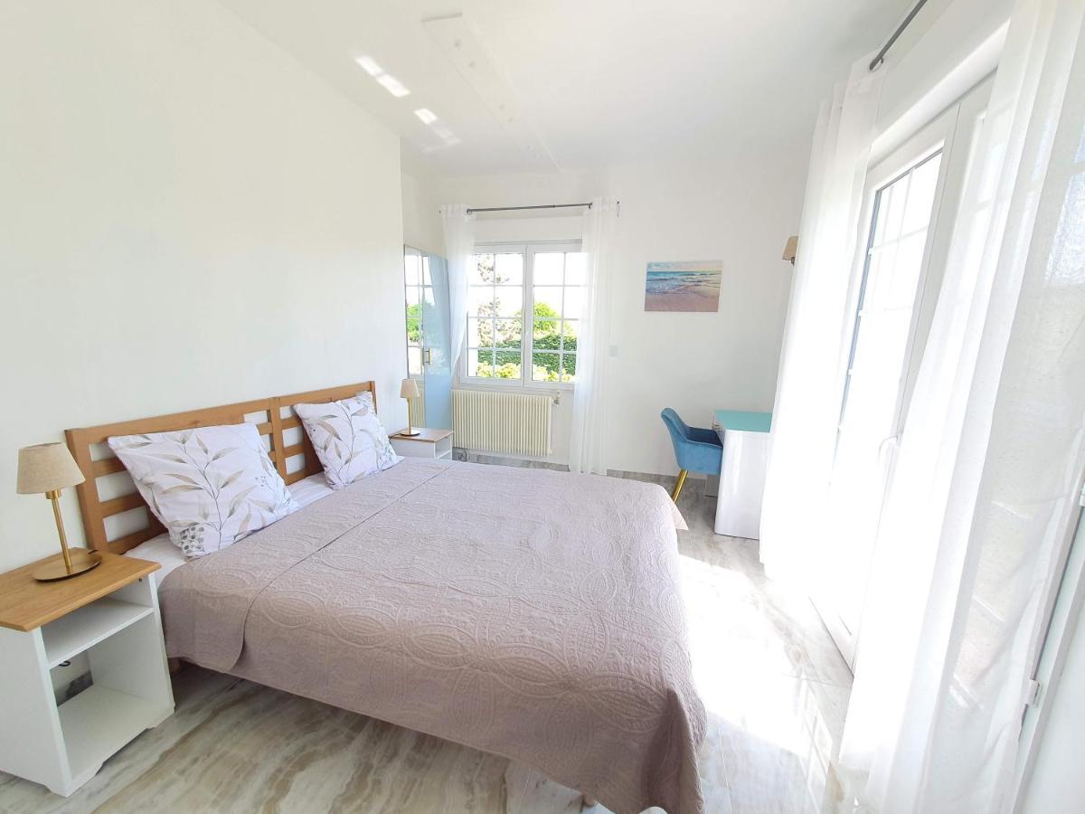 Logement Entier Avec Grand Jardin Et Parking Wifi 6 Et Fibre Berck Esterno foto
