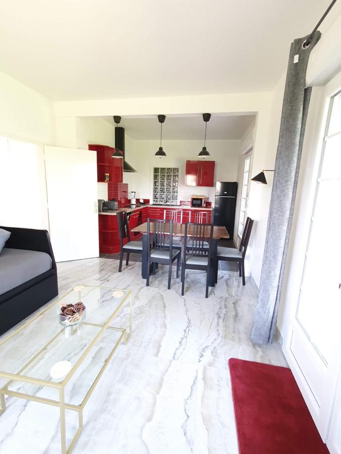 Logement Entier Avec Grand Jardin Et Parking Wifi 6 Et Fibre Berck Esterno foto